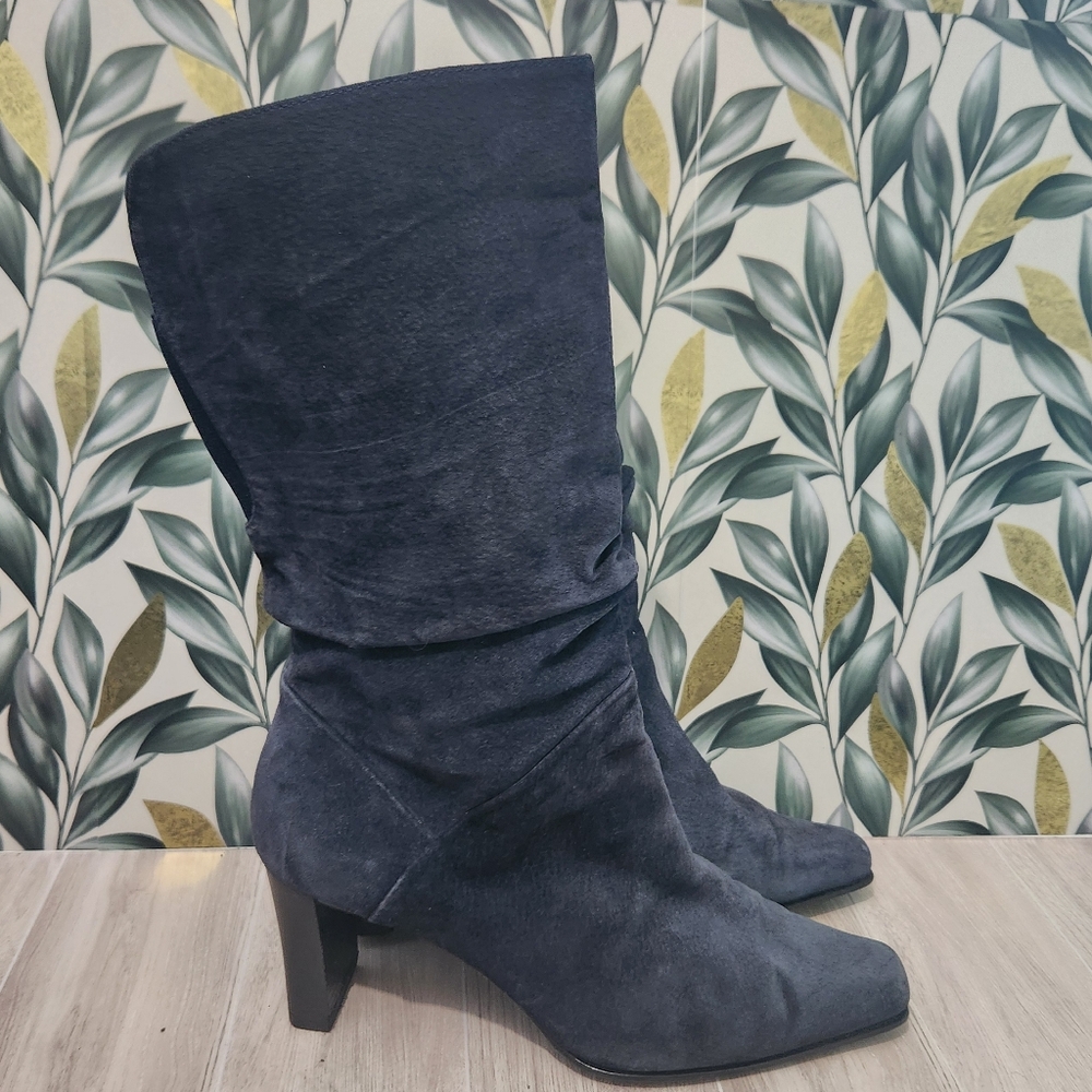 Markon Taurus Navy Blue Suede Slouch Boots 9M Square Toe Block Heel Mid Calf